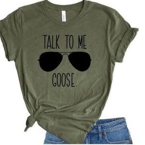TOP GUN ✈️ 😎 Graphic Tee“Talk to Me, Goose”(Size M)